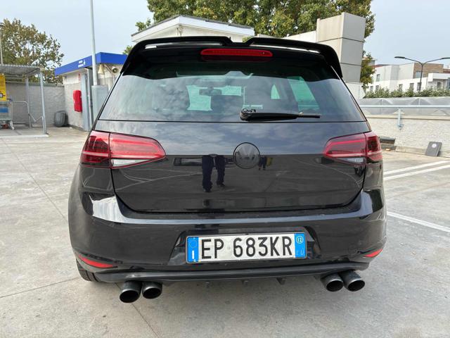 VOLKSWAGEN Golf usata, con Airbag laterali