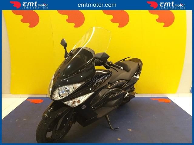 YAMAHA T-Max 500 usata 1