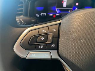 VOLKSWAGEN Taigo usata, con Fari LED