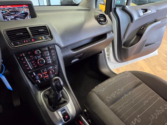 OPEL Meriva usata, con Climatizzatore