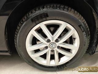 VOLKSWAGEN Golf usata, con Climatizzatore