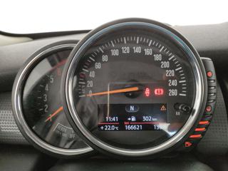 MINI Cooper D usata, con Park Distance Control