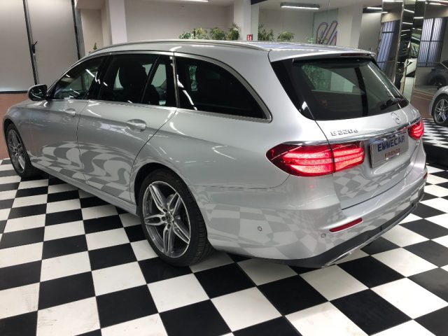 MERCEDES-BENZ E 220 usata, con Cruise Control