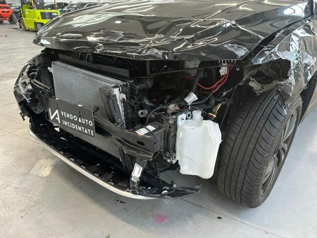 VOLKSWAGEN T-Roc usata, con Controllo trazione