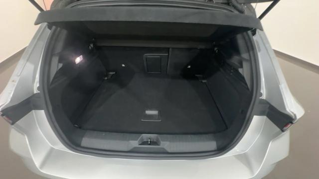 OPEL Astra usata, con Servosterzo