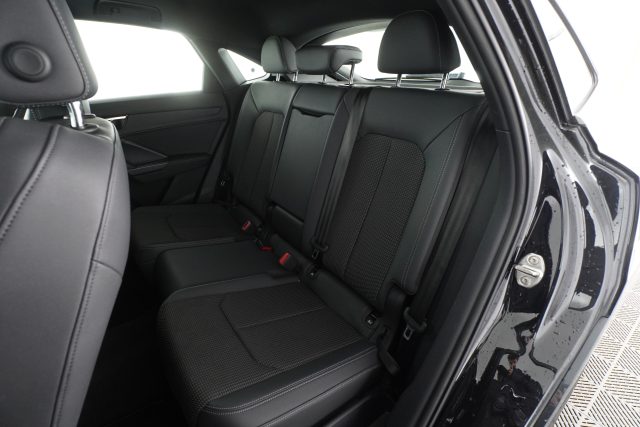 AUDI Q3 usata 9