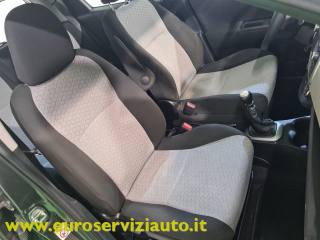 TOYOTA Yaris usata 32