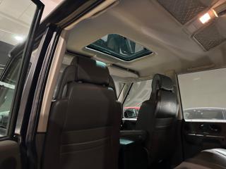 LAND ROVER Discovery usata, con Volante multifunzione