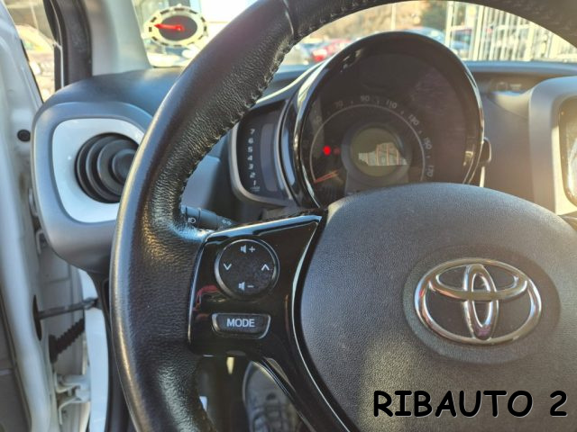 TOYOTA Aygo usata, con MP3