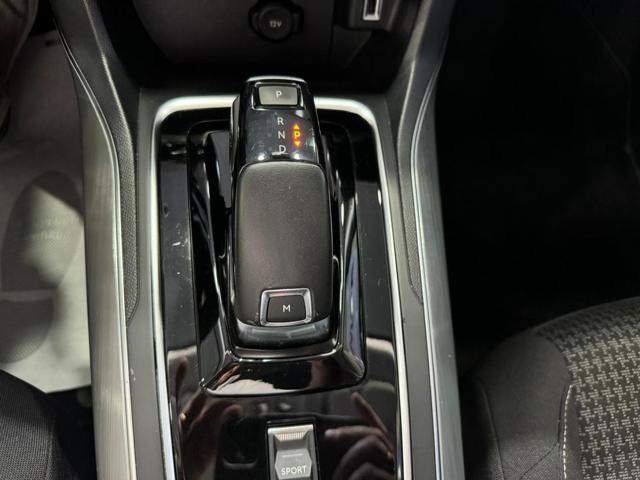 PEUGEOT 308 usata, con Climatizzatore automatico, 2 zone