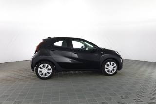 TOYOTA Aygo X usata 2