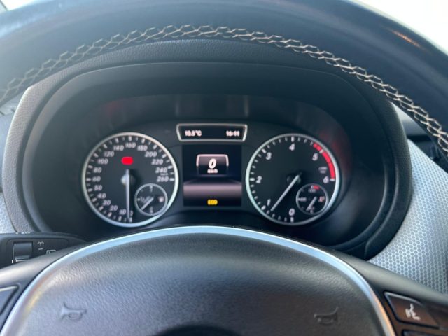 MERCEDES-BENZ B 200 usata, con Climatizzatore