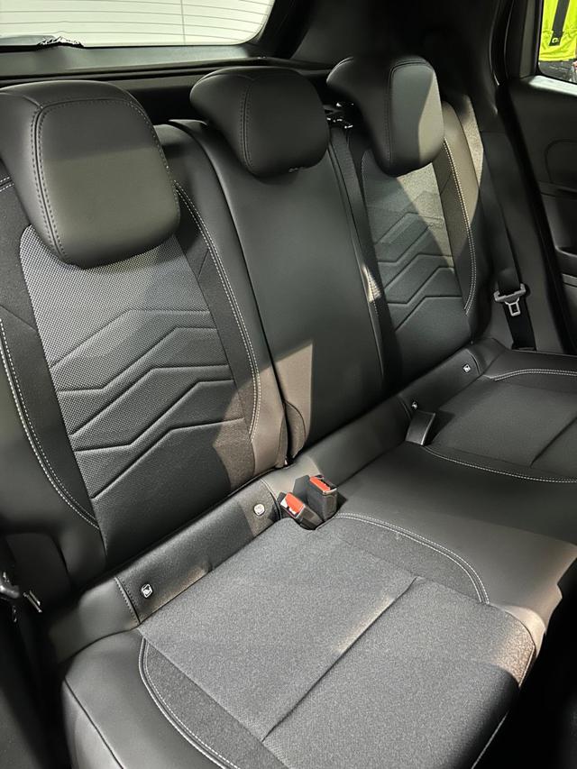 JEEP Avenger usata, con Cruise Control