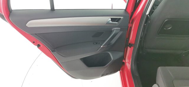 VOLKSWAGEN Golf Sportsvan usata 31