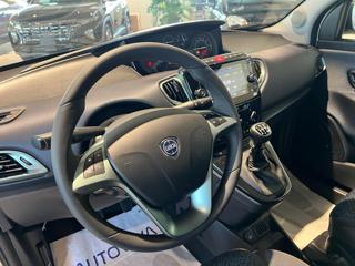 LANCIA Ypsilon usata, con Immobilizzatore elettronico