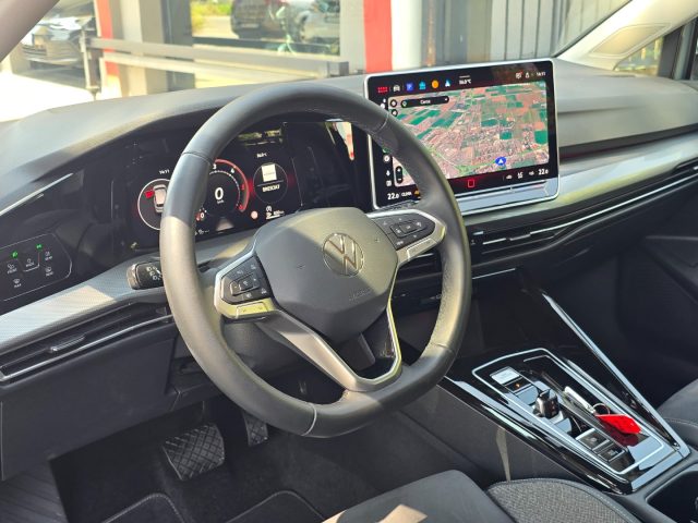 VOLKSWAGEN Golf usata, con MP3