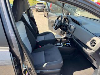TOYOTA Yaris usata, con Specchietti laterali elettrici