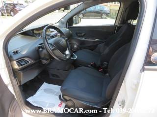 LANCIA Ypsilon usata, con ESP