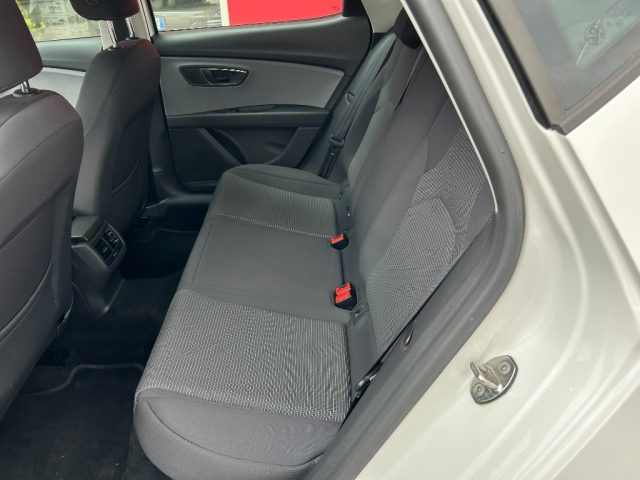 SEAT Leon usata, con Autoradio