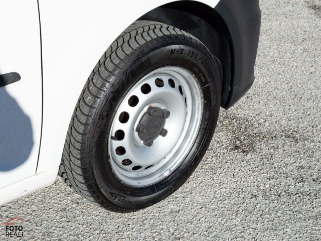 VOLKSWAGEN Caddy usata, con MP3