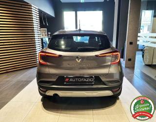 RENAULT Captur usata, con Gancio traino