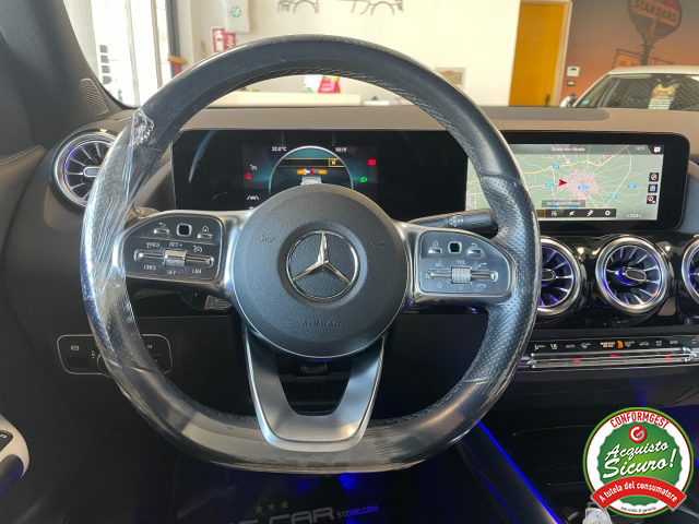 MERCEDES-BENZ GLA 200 usata, con Sistema di navigazione