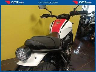 YAMAHA XSR 700 usata 14