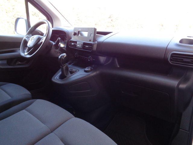 OPEL Combo usata, con Boardcomputer