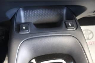 TOYOTA Corolla usata, con Airbag testa
