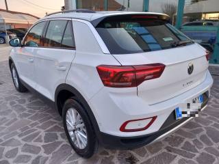 VOLKSWAGEN T-Roc usata, con Airbag