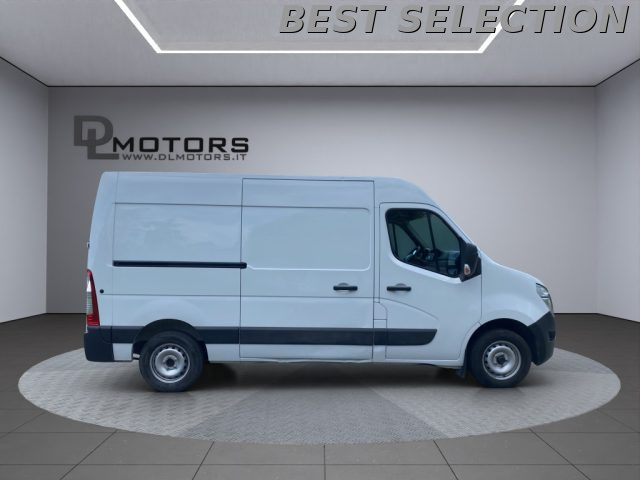 RENAULT Master usata, con Bracciolo