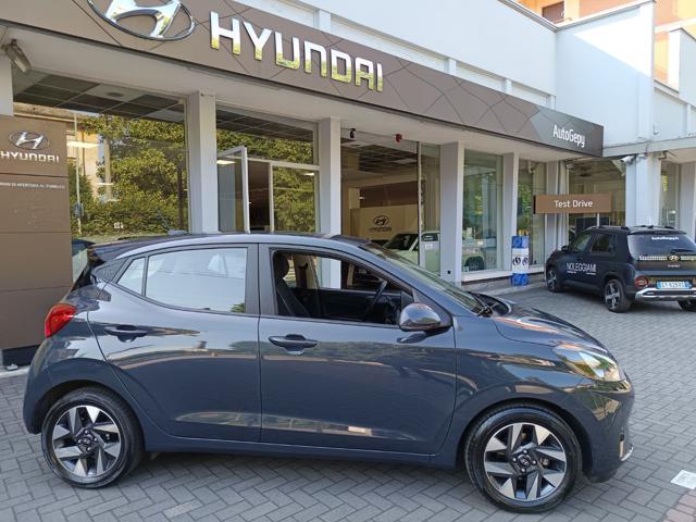 HYUNDAI i10 usata, con Airbag