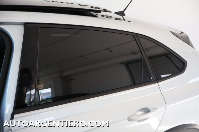 VOLKSWAGEN Taigo usata, con Vivavoce