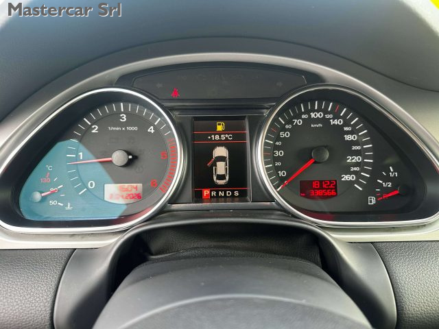 AUDI Q7 usata, con Autoradio digitale
