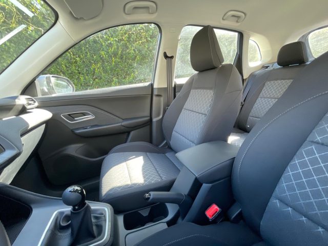 MG ZS usata 25
