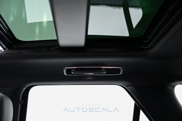 LAND ROVER Range Rover Sport usata, con Telecamera per parcheggio assistito
