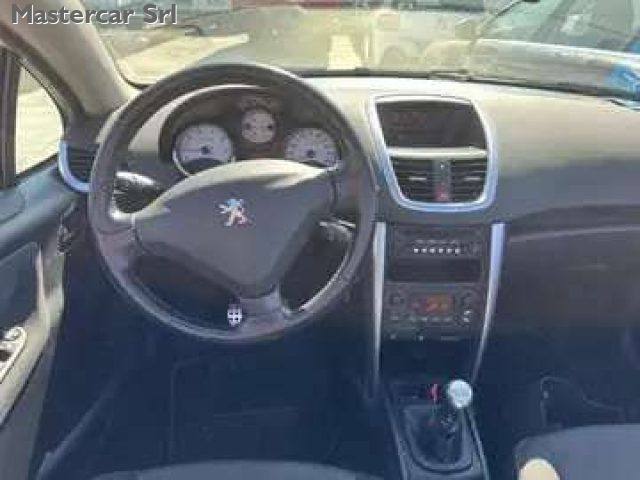 PEUGEOT 207 usata, con Servosterzo