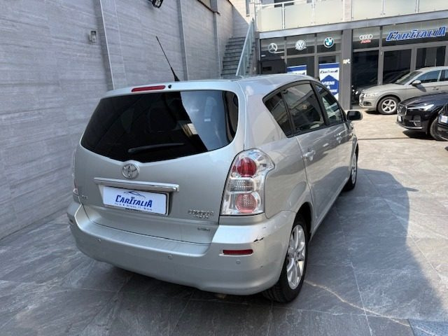 TOYOTA Corolla Verso usata, con Autoradio
