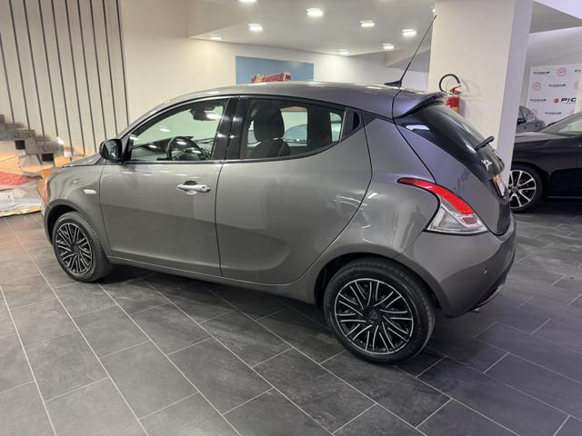 LANCIA Ypsilon usata, con Chiusura centralizzata