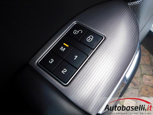 LAND ROVER Range Rover usata, con Sound system