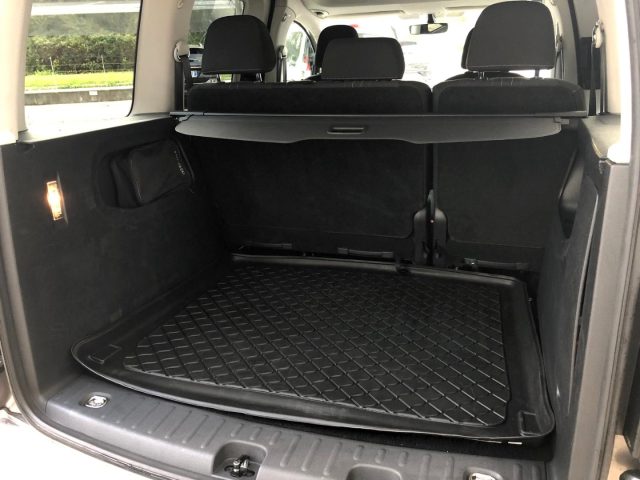 VOLKSWAGEN Caddy usata, con Android Auto