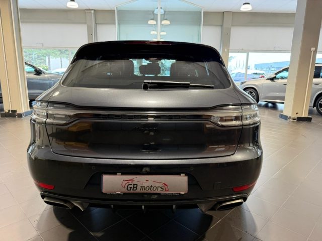 PORSCHE Macan usata, con Autoradio