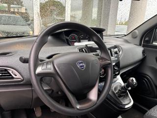 LANCIA Ypsilon usata, con Chiusura centralizzata