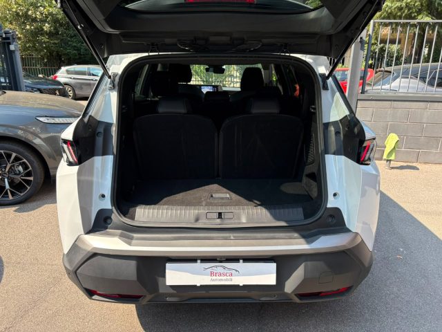 PEUGEOT 5008 usata, con Specchietti laterali elettrici