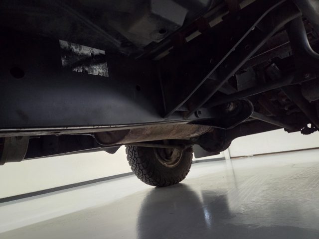 LAND ROVER Defender usata 46