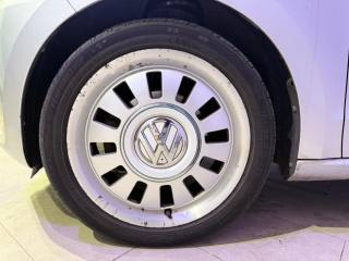 VOLKSWAGEN up! usata 8