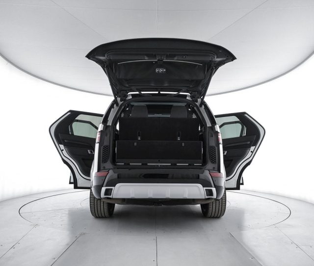 LAND ROVER Discovery usata 9