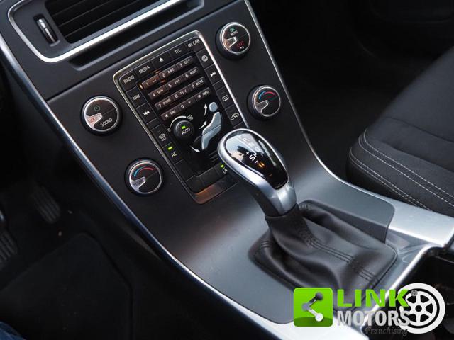 VOLVO V60 usata, con Specchietti laterali elettrici