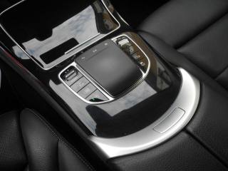 MERCEDES-BENZ GLC 300 usata, con Hill holder