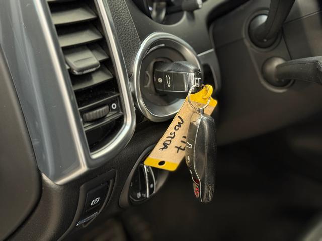 PORSCHE Cayenne usata, con Bluetooth